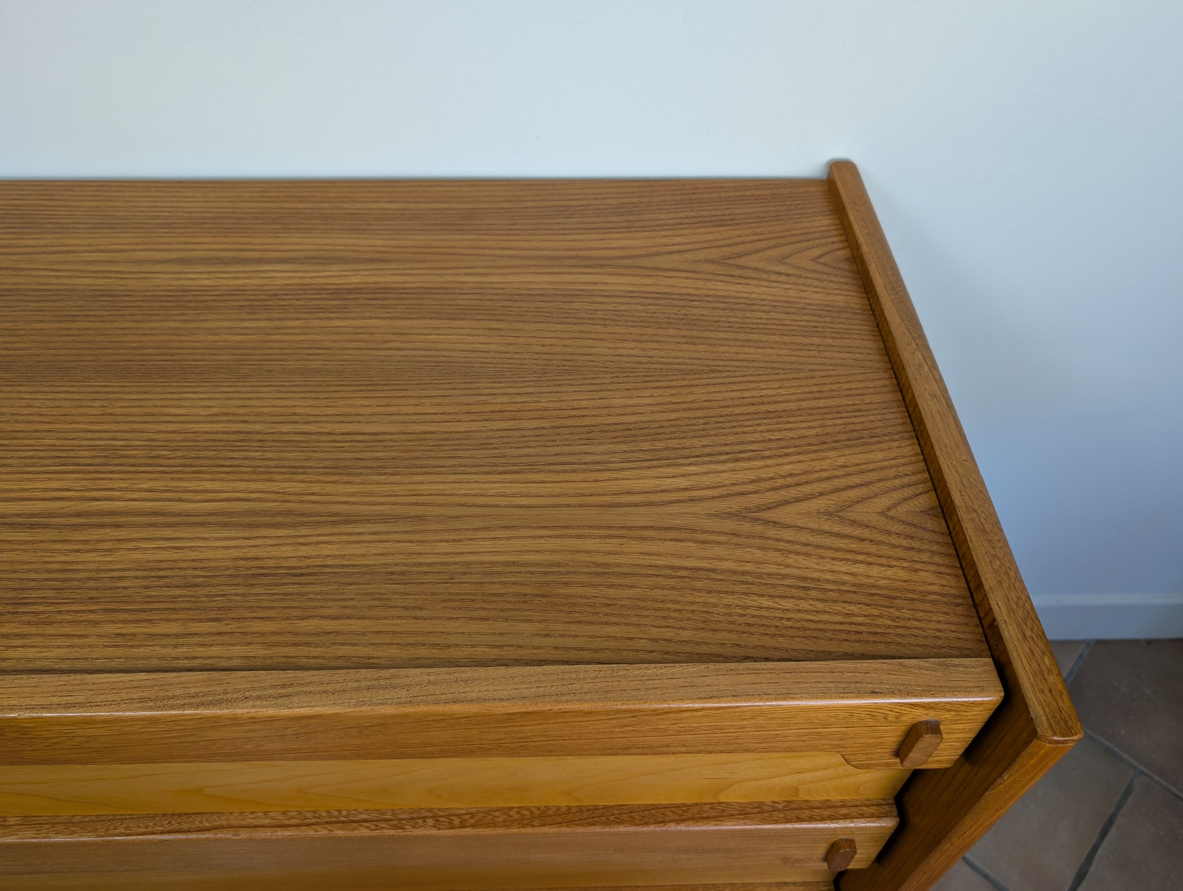 Elm commode from the 80s