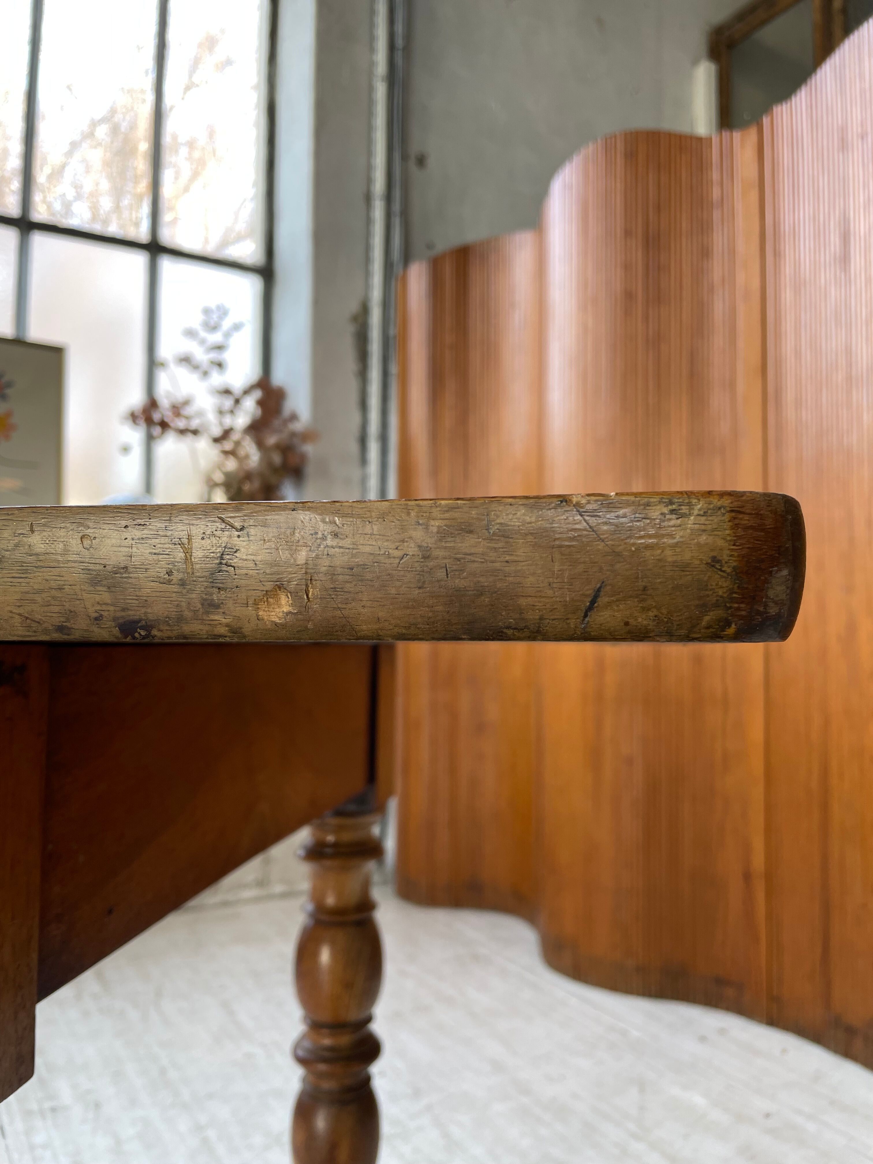 Table of draper firm walnut 260cm