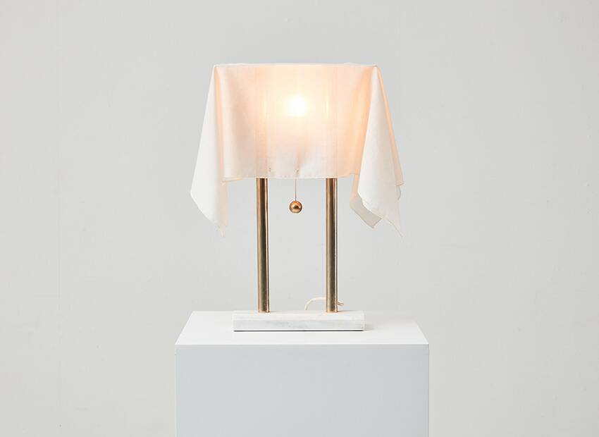 Lampe de table Kazuhide Takahama Nefer 1 pour Sirrah Italie années 1980