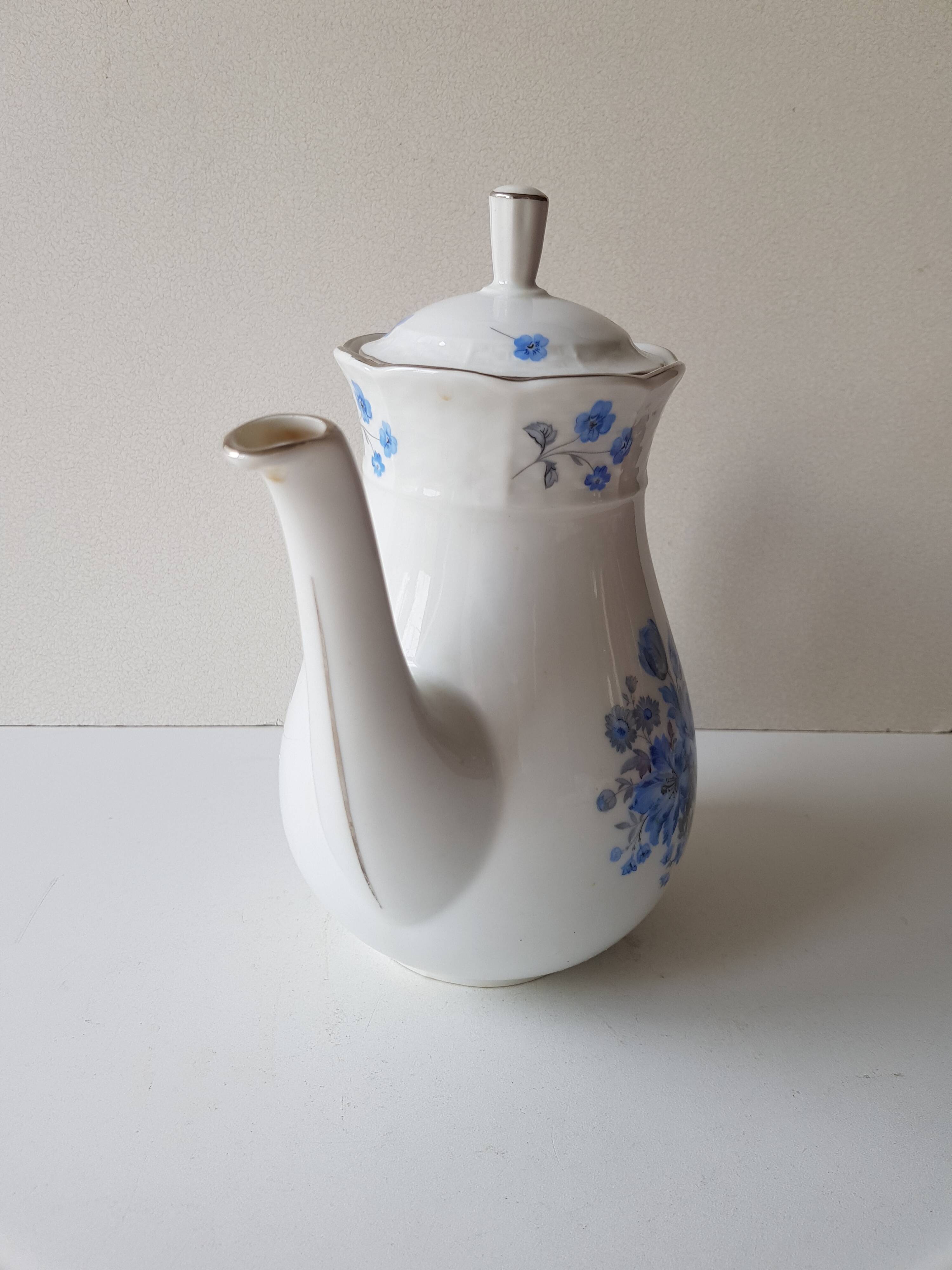 Blue floral teapot in fine bohemian porcelain signed TK Thun