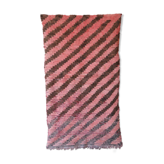 Moroccan pink carpet - 101 x 175 cm