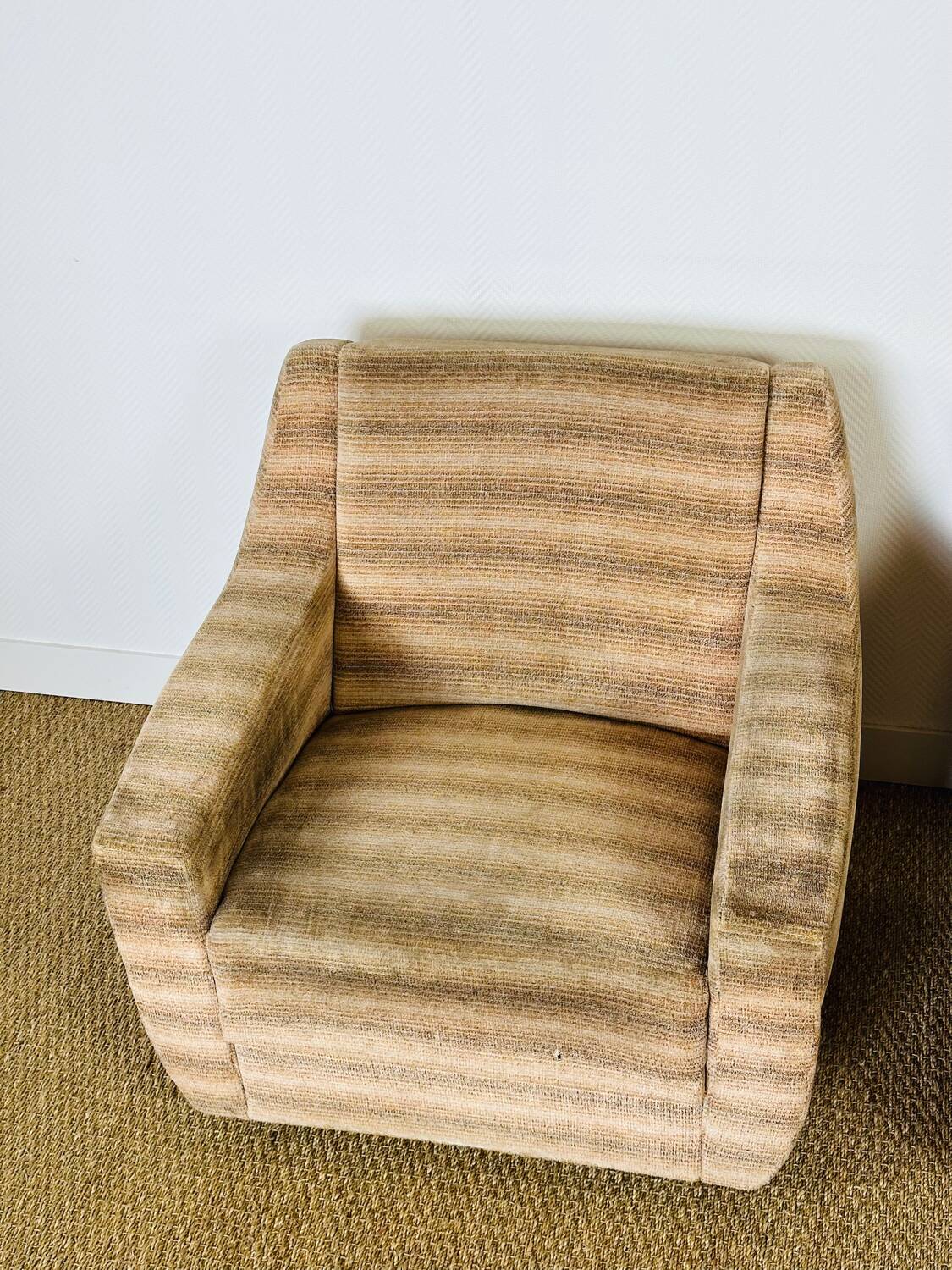 2 vintage armchairs from the 1960s