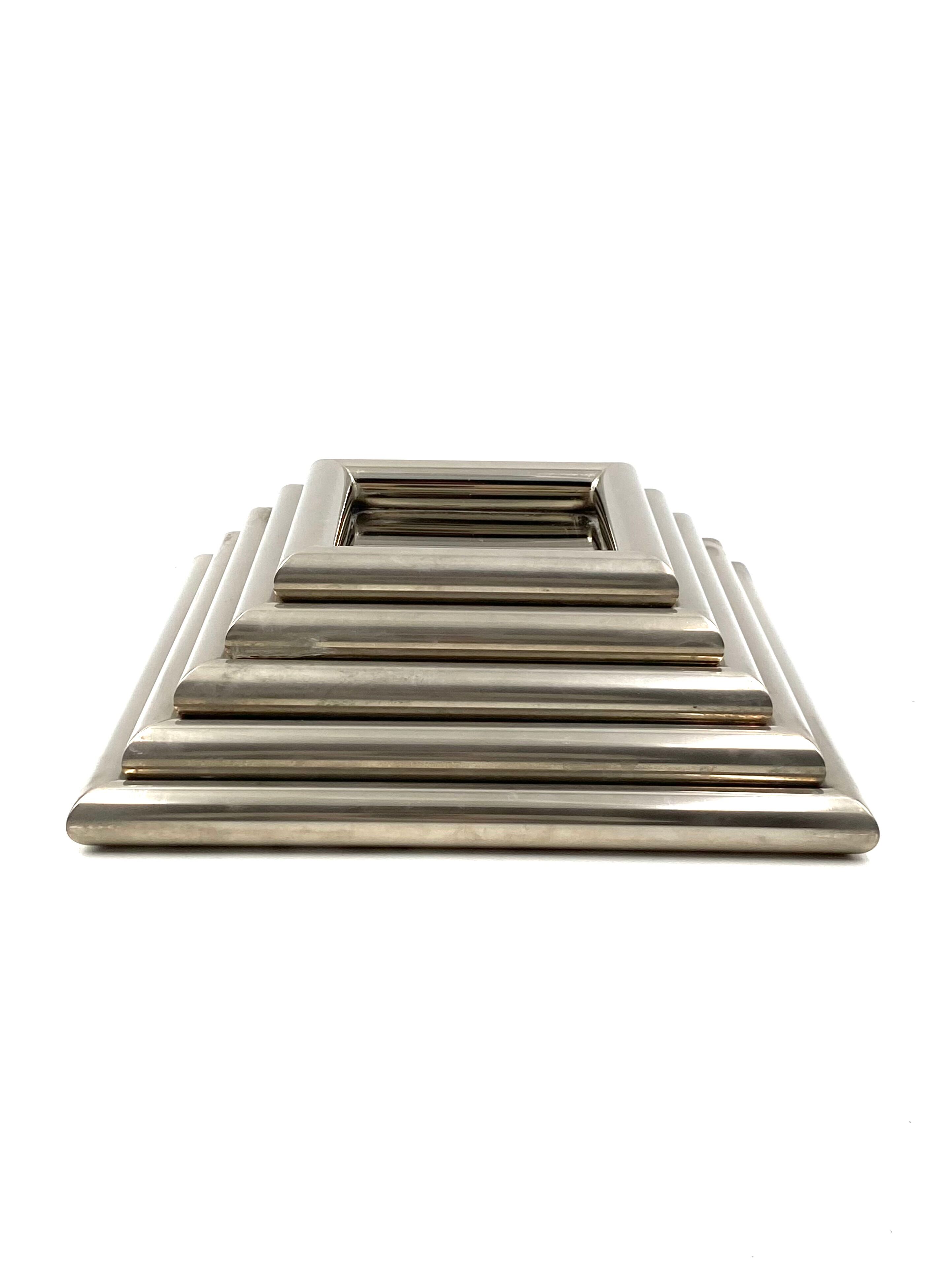 Ziggurat-shaped stacked trays / vide poche sculpture, Italy 1970s