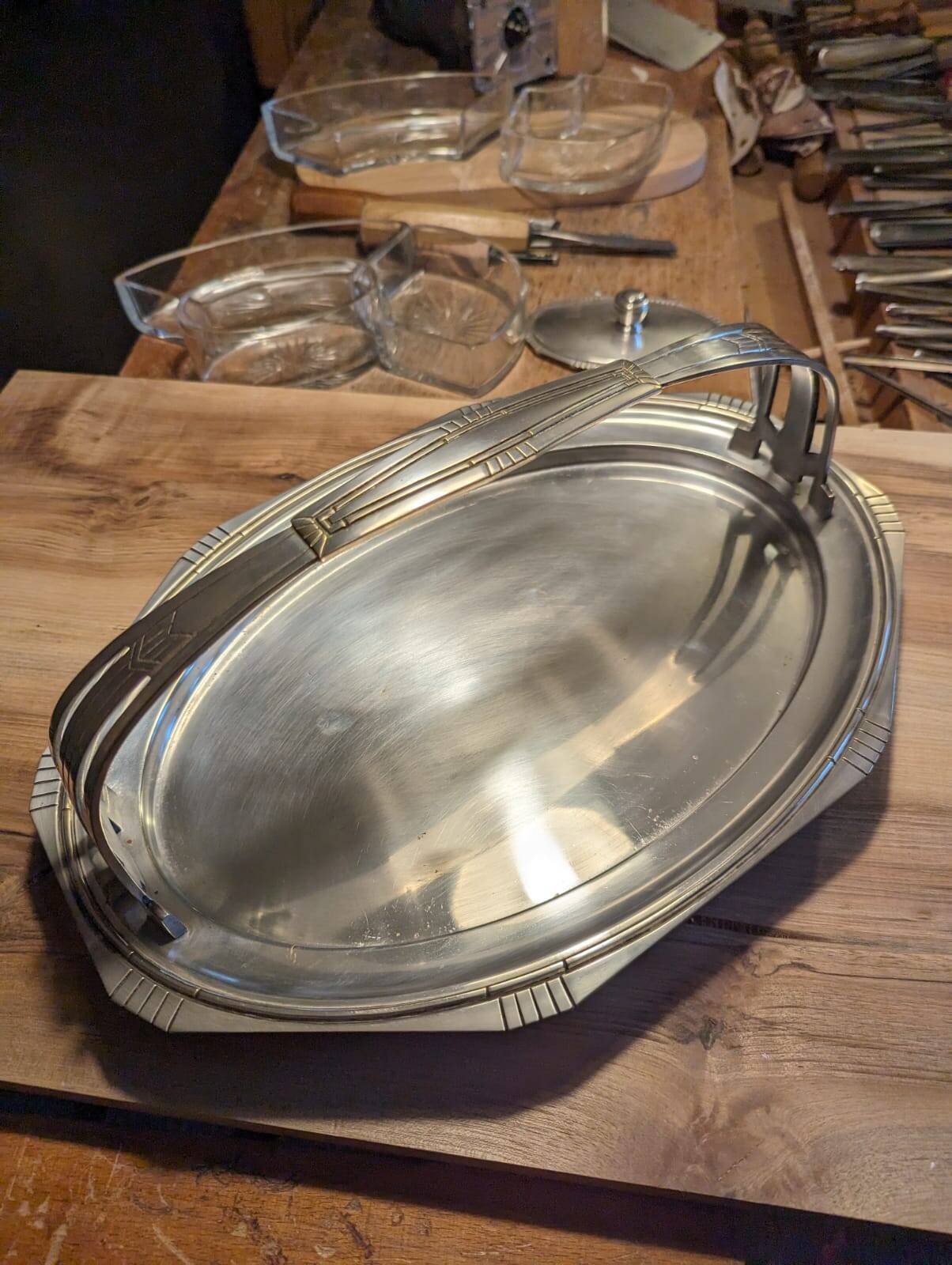 Silver metal aperitif server