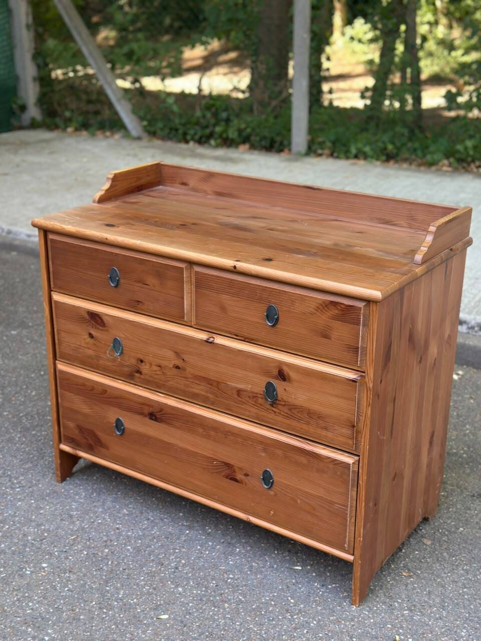 Commode scandinave en bois massif avec 4 tiroirs années 90