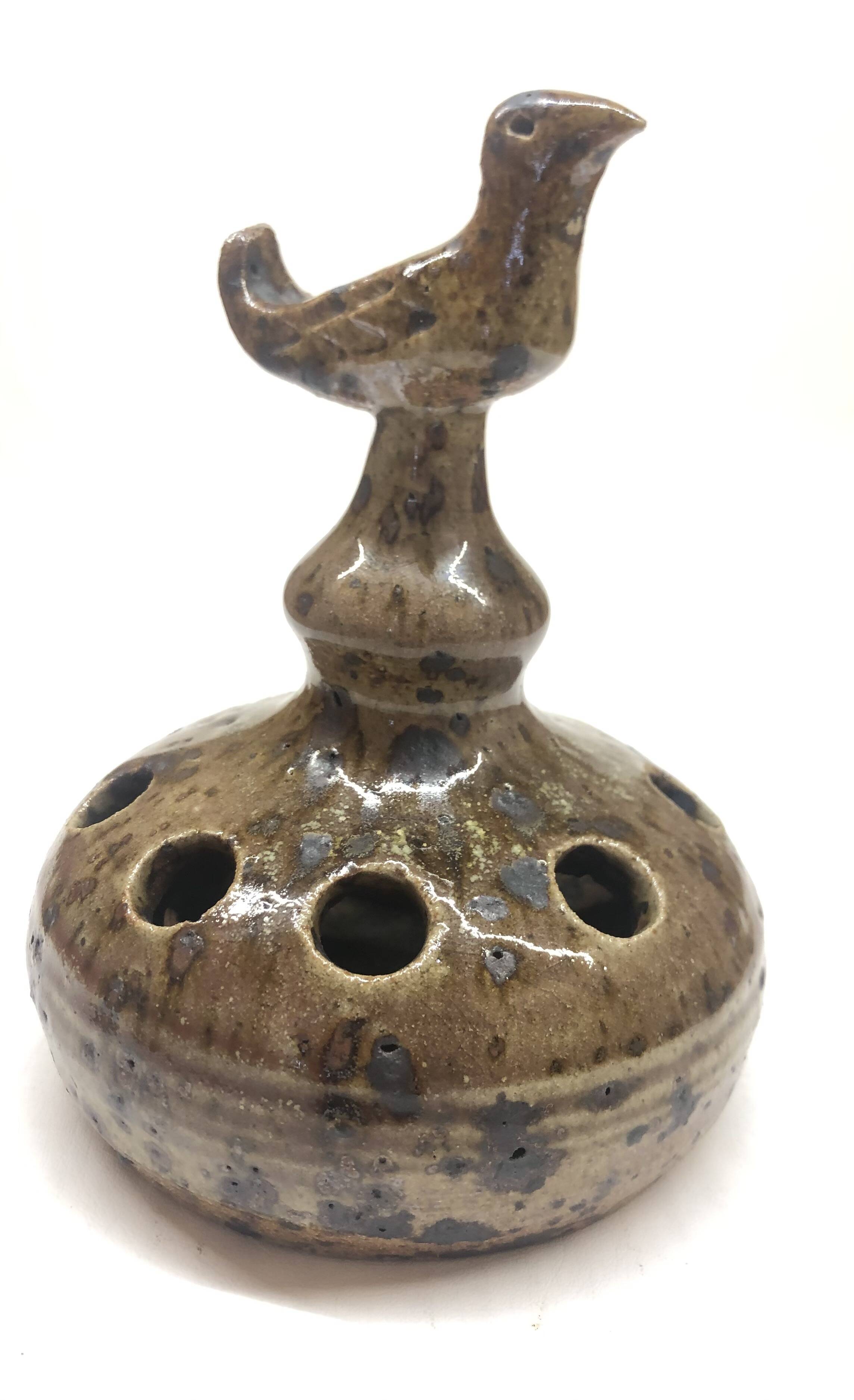Vase en grès pyrité zoomorphe