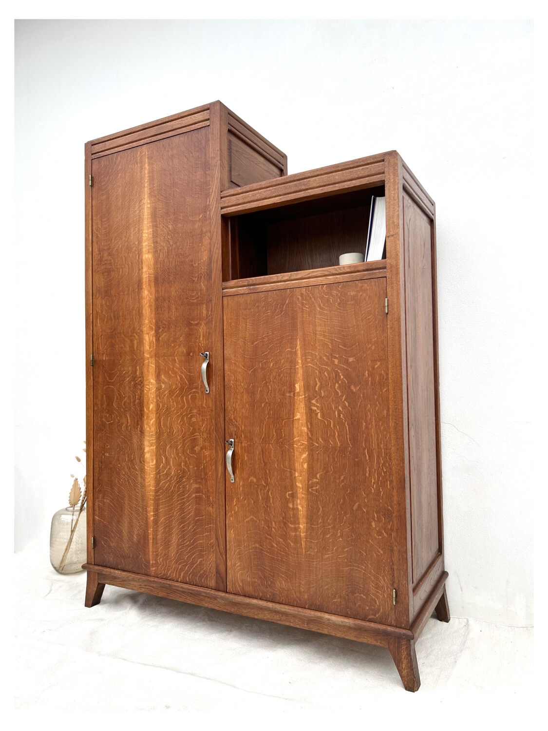 Asymmetrical Parisian wardrobe