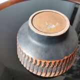 Scarified ceramic cup