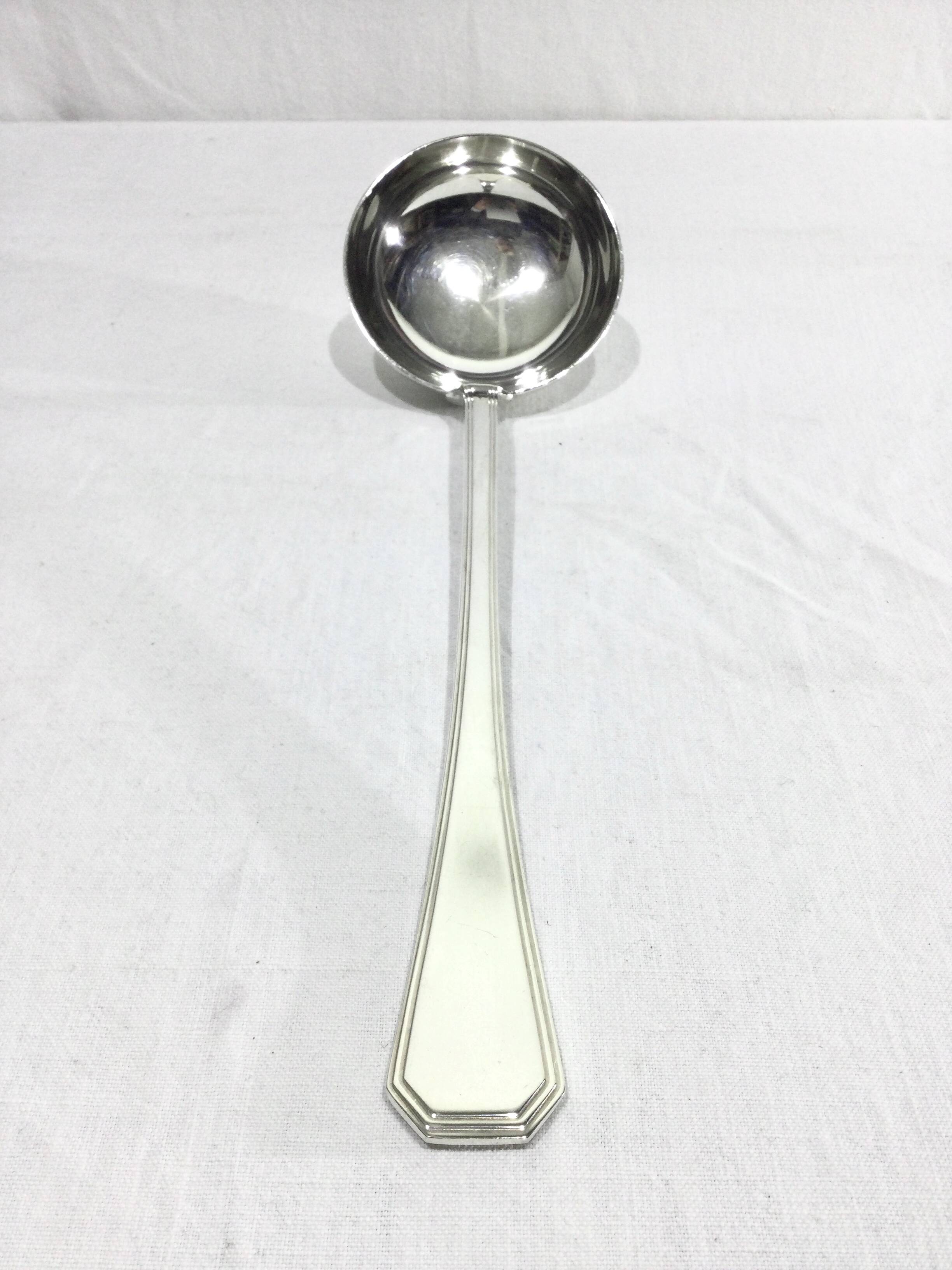 Christofle – 61-piece cutlery set América model