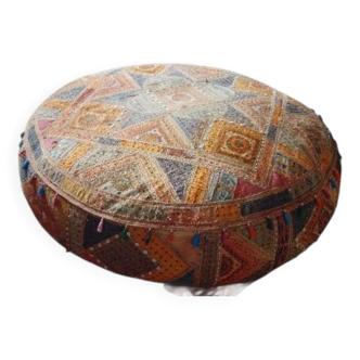 Oriental pouf