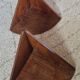 Paire de petites étagères d'angle en bois, circa 1950