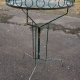 Garden pedestal table