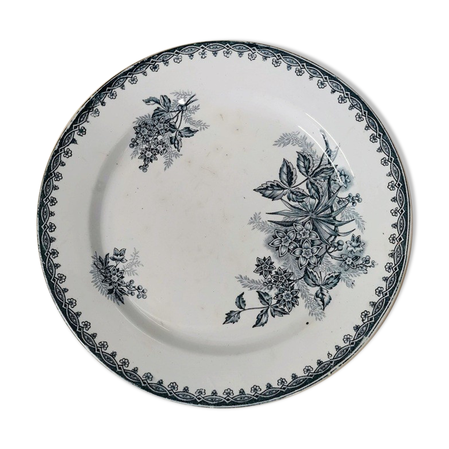 Service dish Land of Iron St Amandinoise - MARGOT model