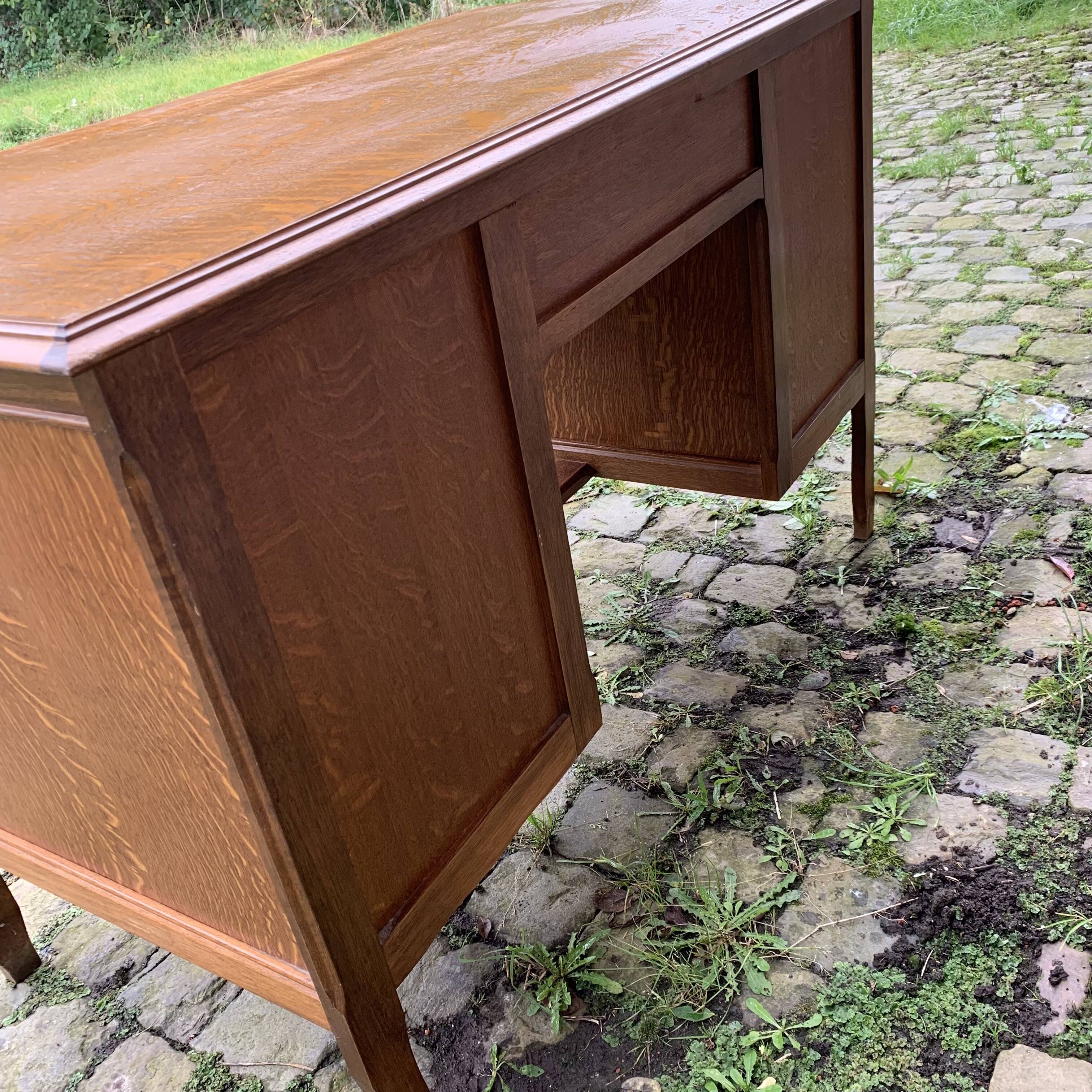 Bureau années 40