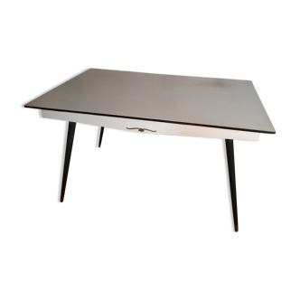 Formica table