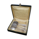 Cuilleres en métal argenté gravé monogramme ensemble de 8 pieces