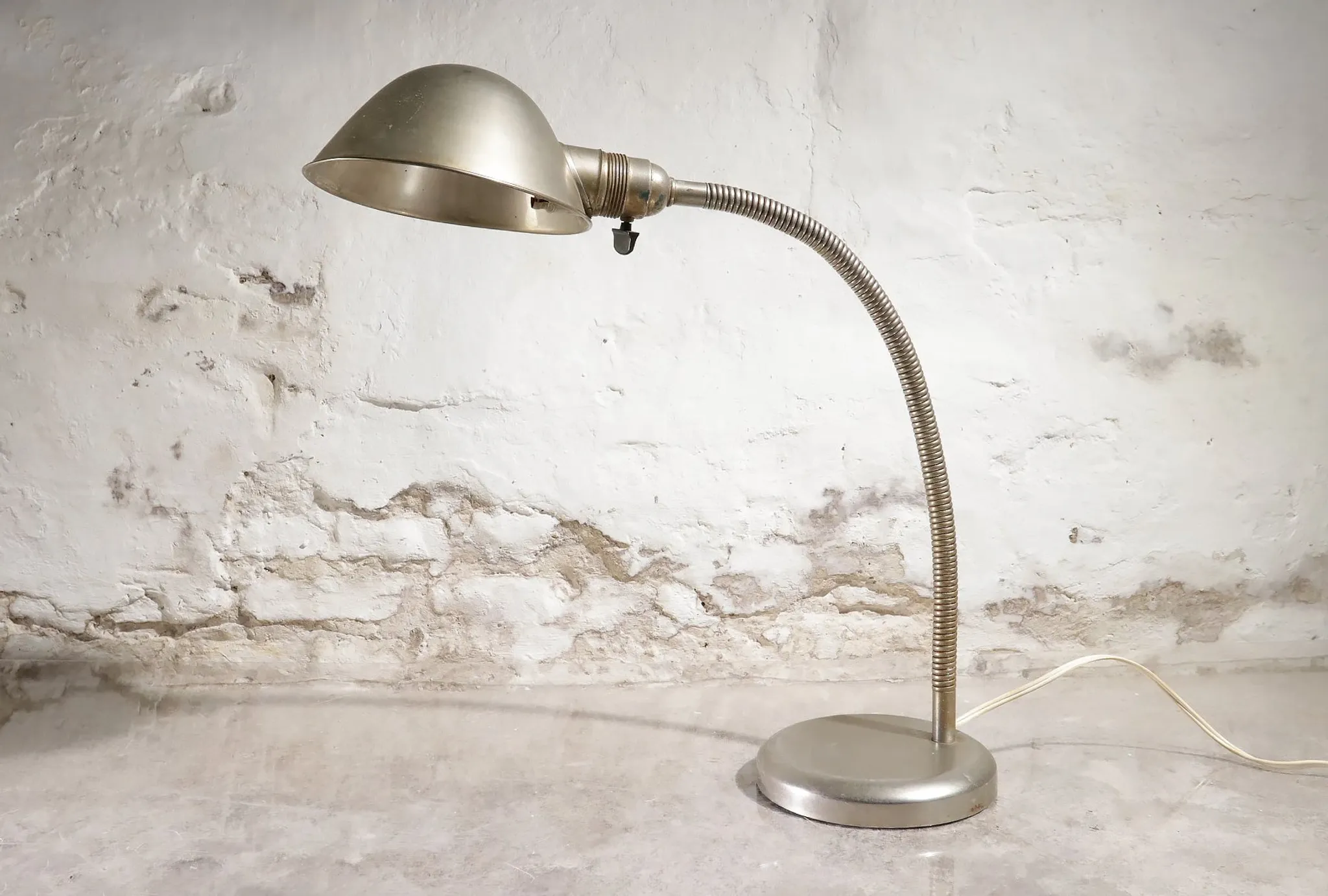 Midgard D.R.G.M. table or wall lamp, 1930s
