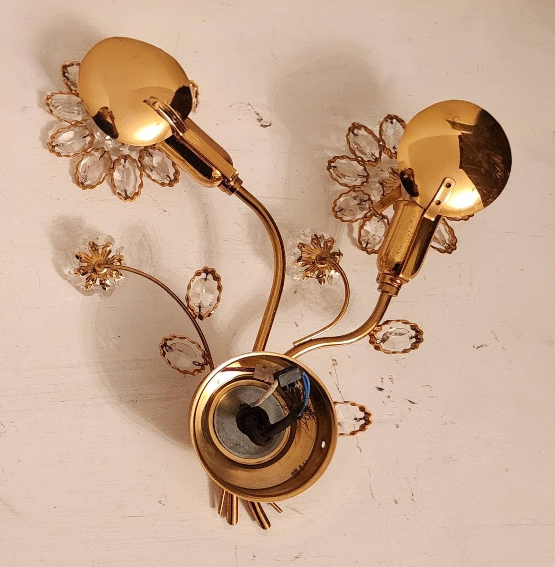 Set Hollywood Regency Wandlampe vergoldet Messing Swarovski-Kristalle Palwa