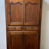 Cabinet in walnut of the nineteenth century