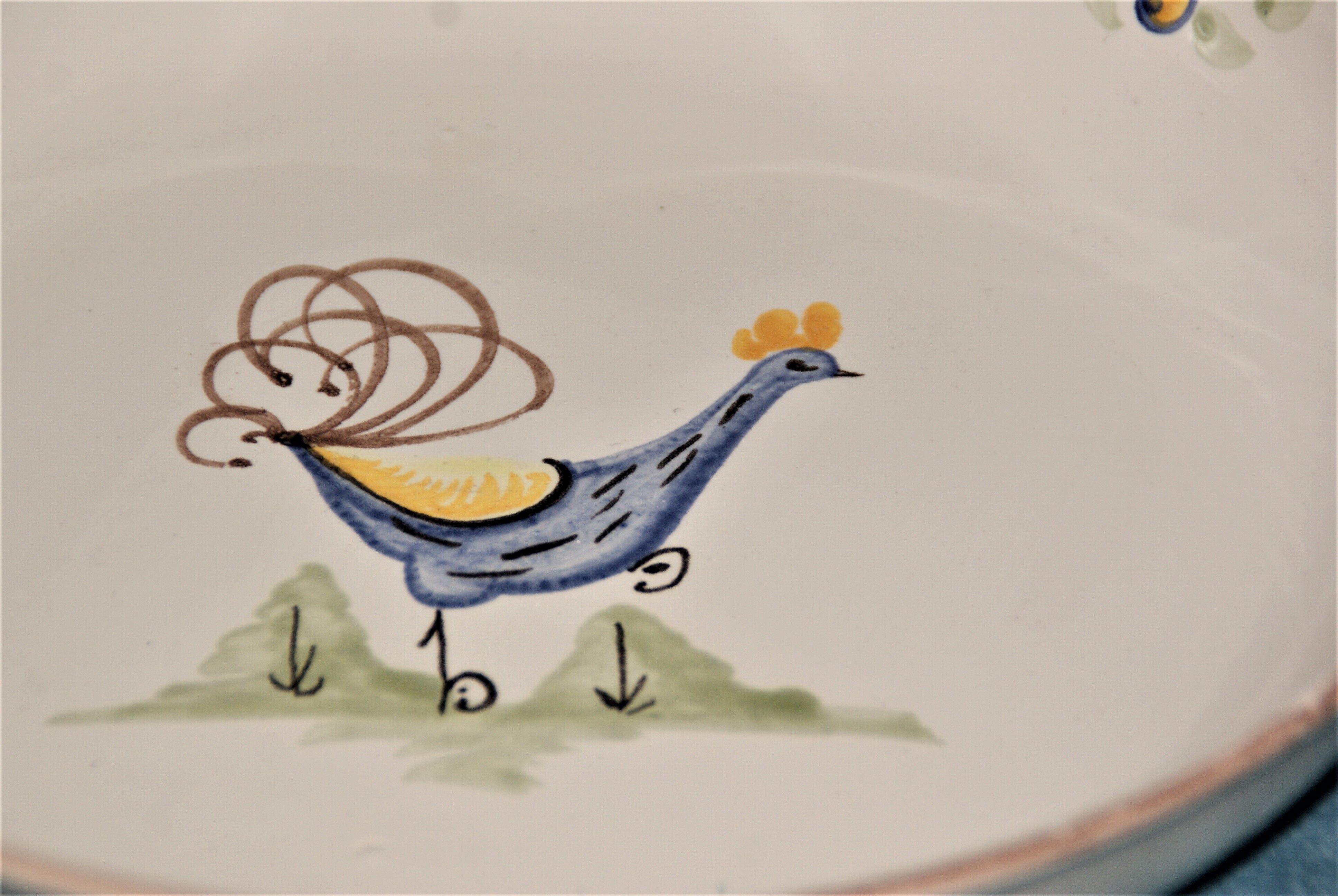 Large dish with rooster decoration, signed