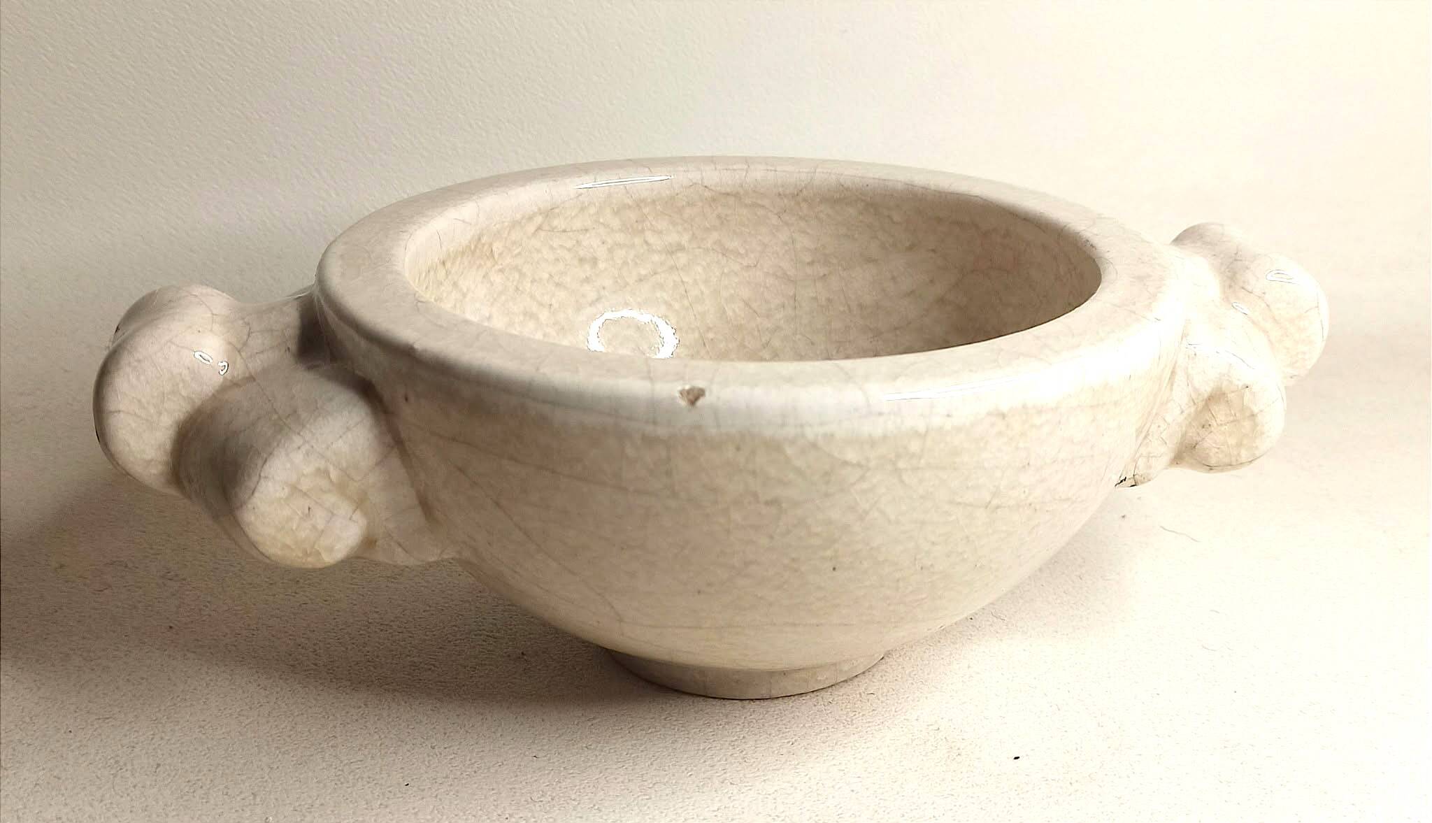 Art Deco bowl signed and numbered by Paul Bonifas, width 24 cm.