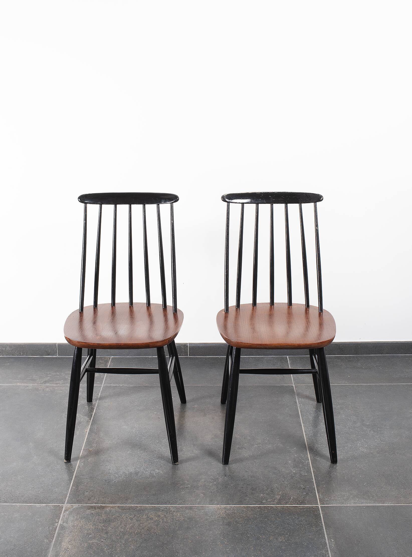 Pair of vintage chairs, 1960s