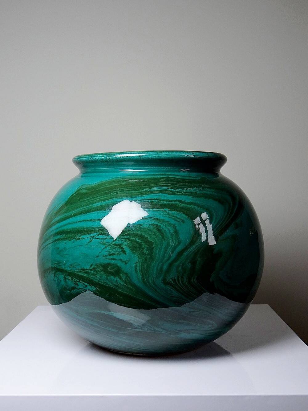 Large ceramic ball vase, art deco style, shade of green, vintage
