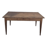 Table de Ferme en chêne massif 19éme, un tiroir piètement fuseau 1m49