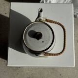 Petite théière asiatique en grès anse en rotin H11 D10