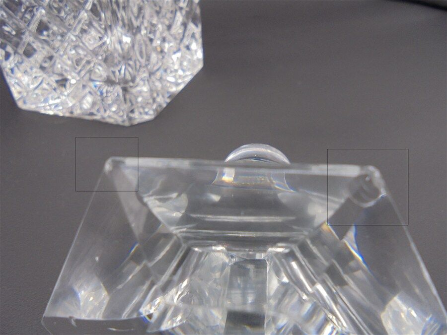 Pineapple pattern whiskey decanter