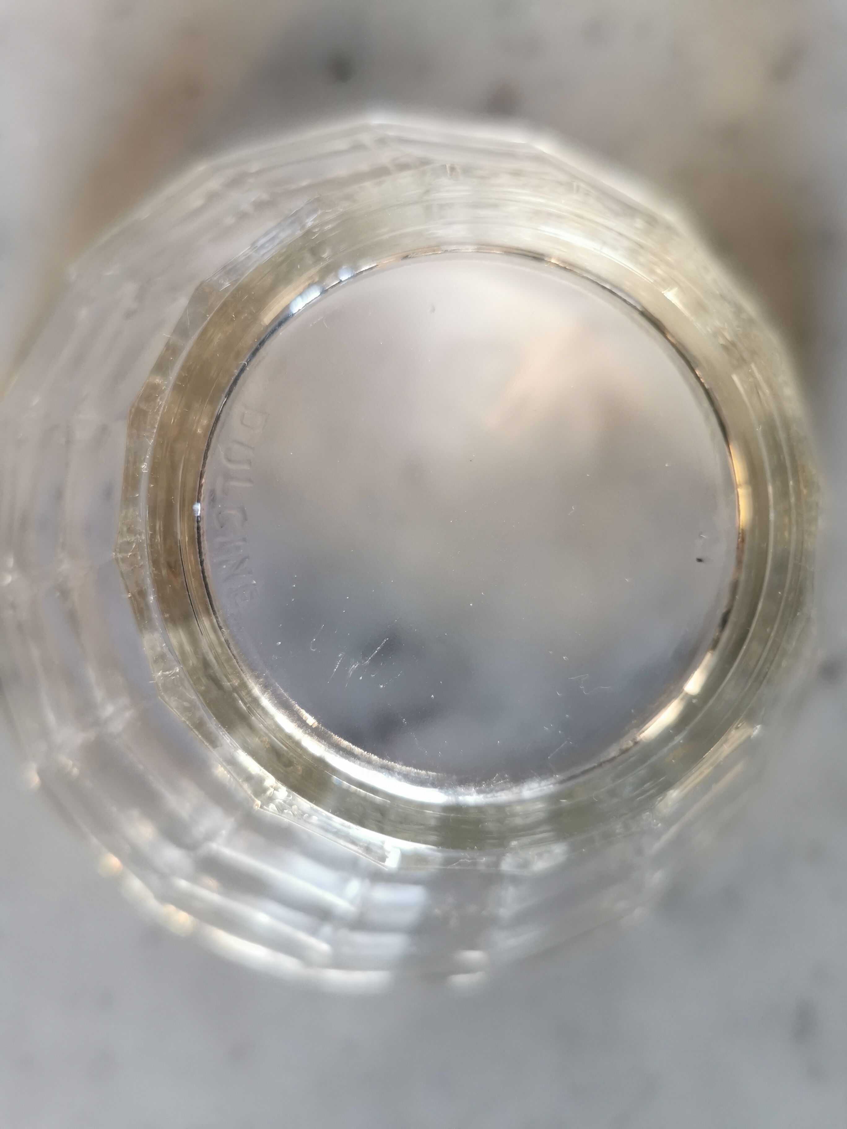 Lot de 10 coupelles anciennes en verre à facettes