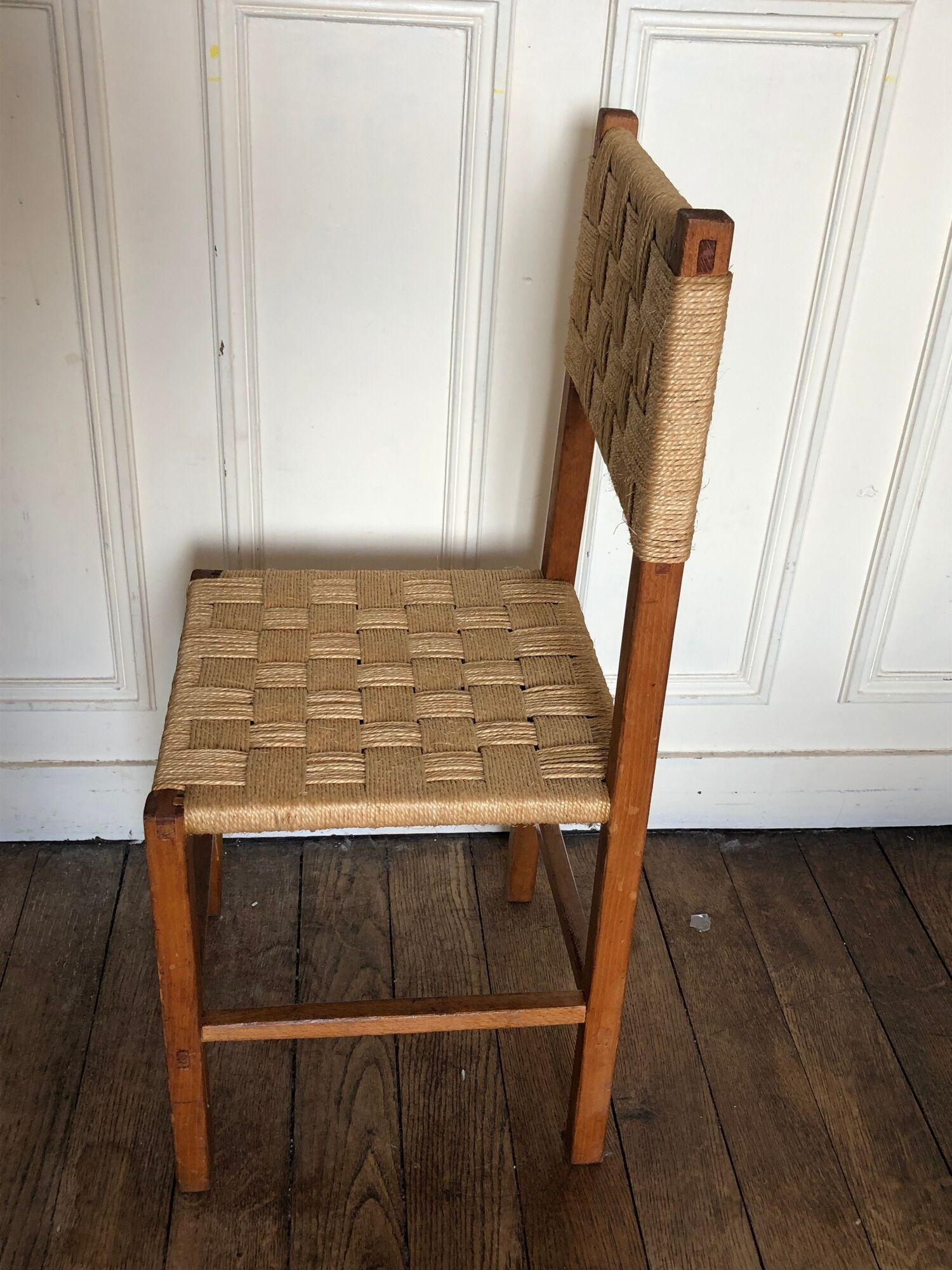 Chair made of wood and rope