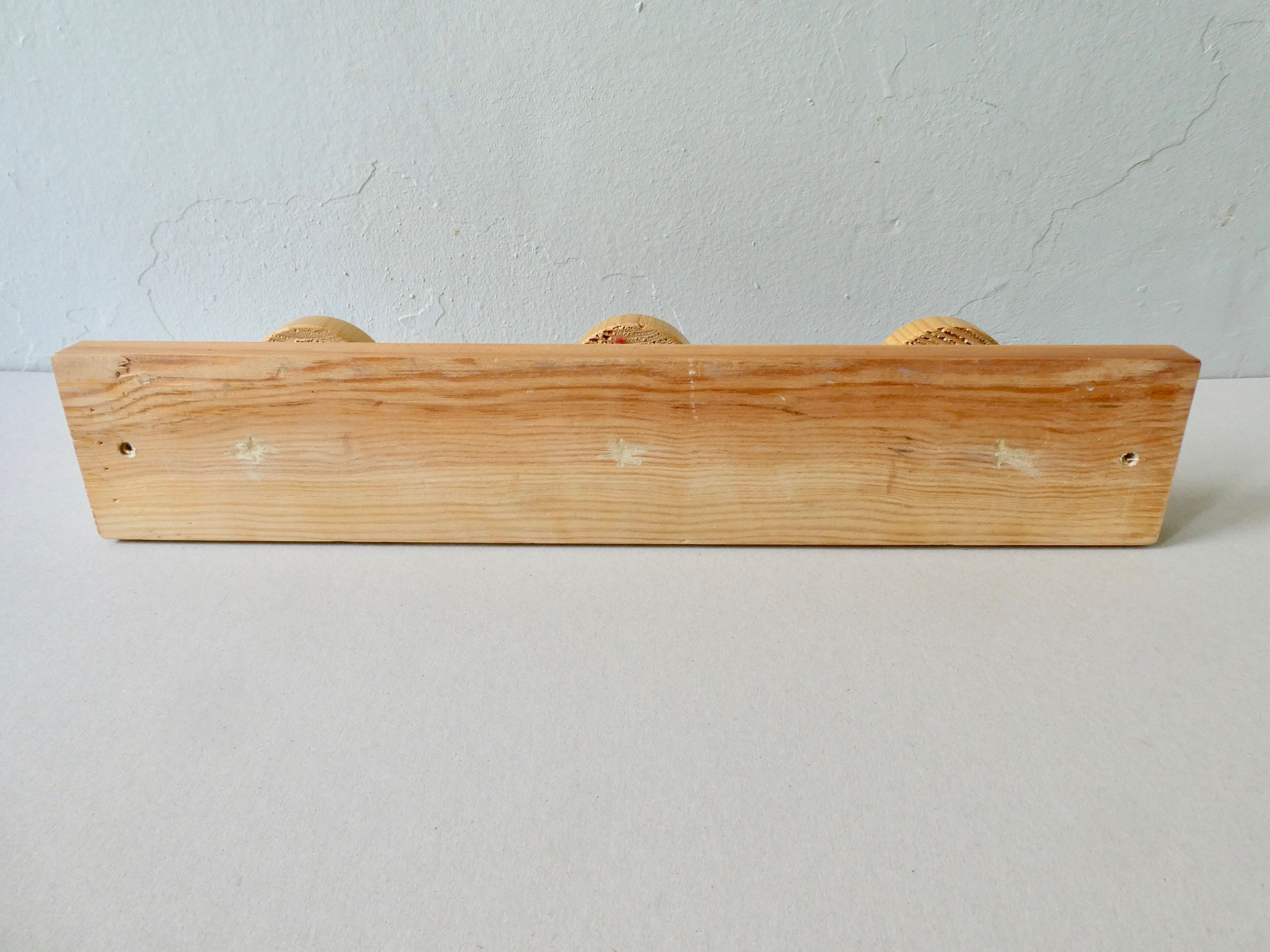 Wall coat holder in solid pine, 3 patères