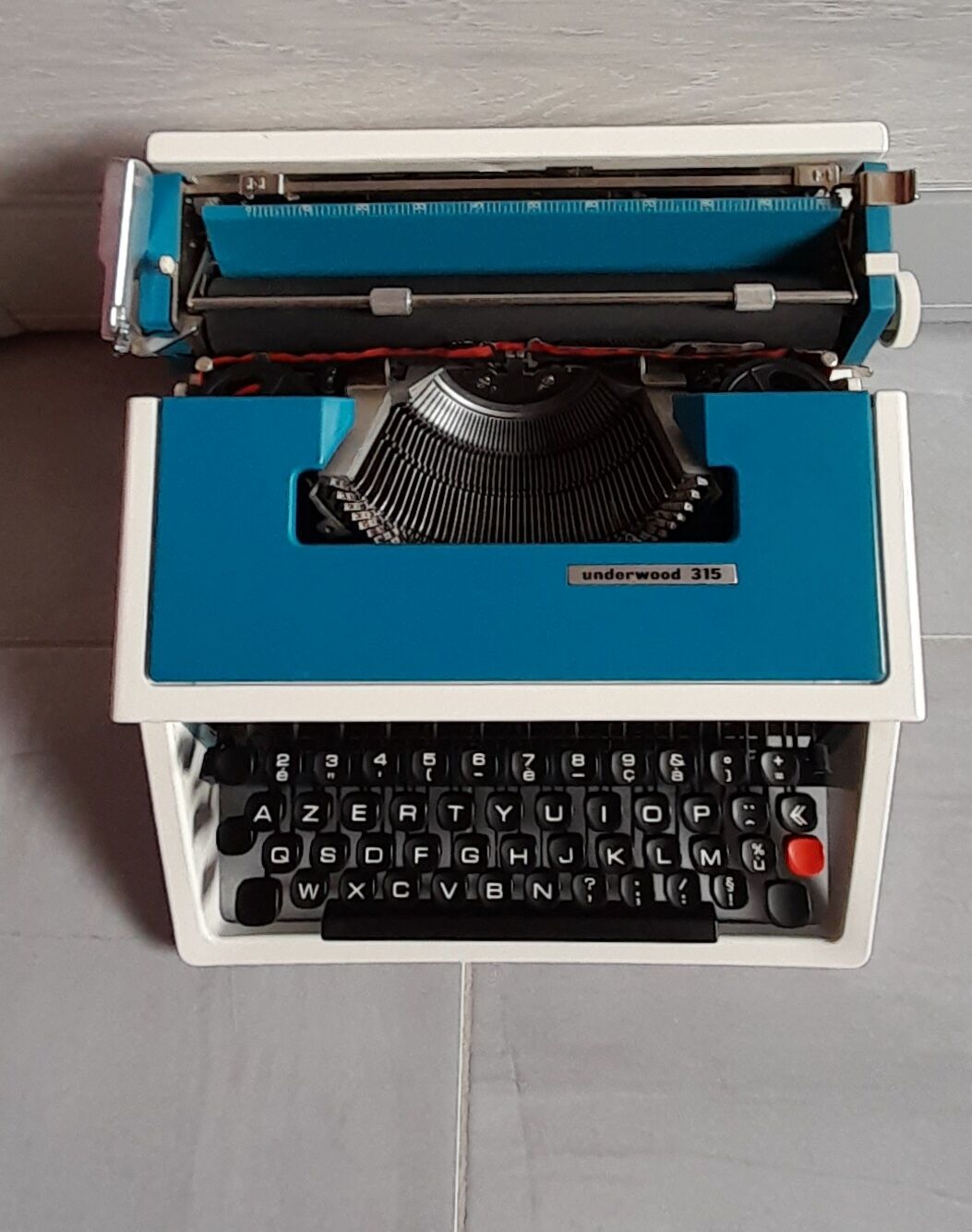 Underwood 315 typewriter