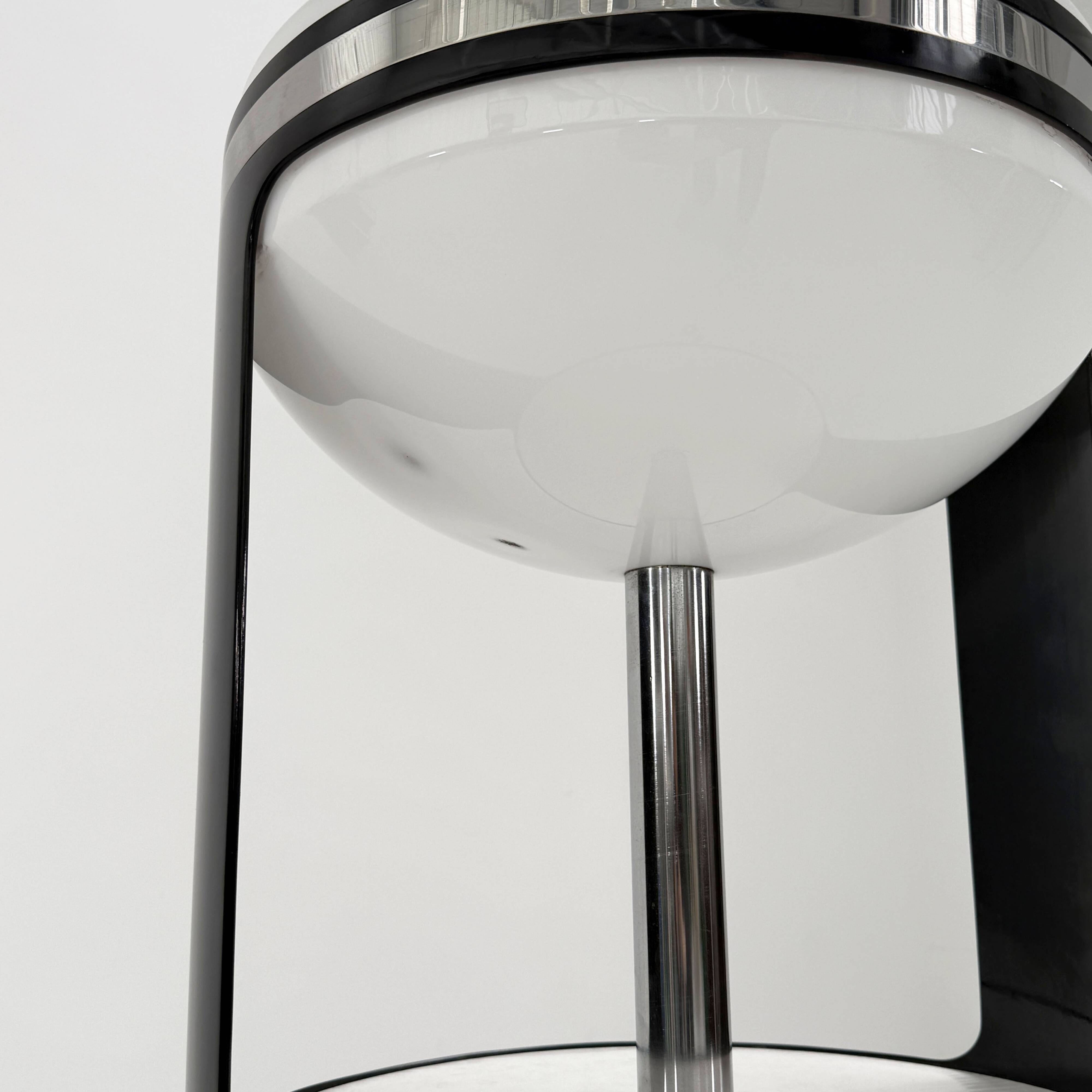 Bar Cabinet Pivotant avec Lampe Intégrée, 1960