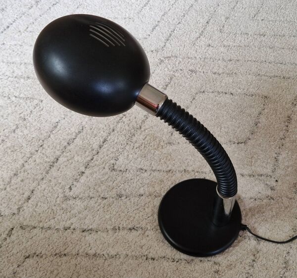 Lampe de bureau articulée gamma lux italie noir et chrome 1970
