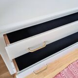 Children's chest of drawers