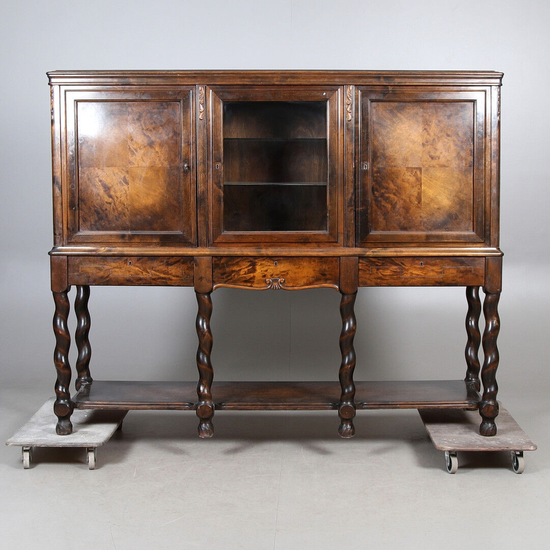 Armoire style baroque du 20eme century