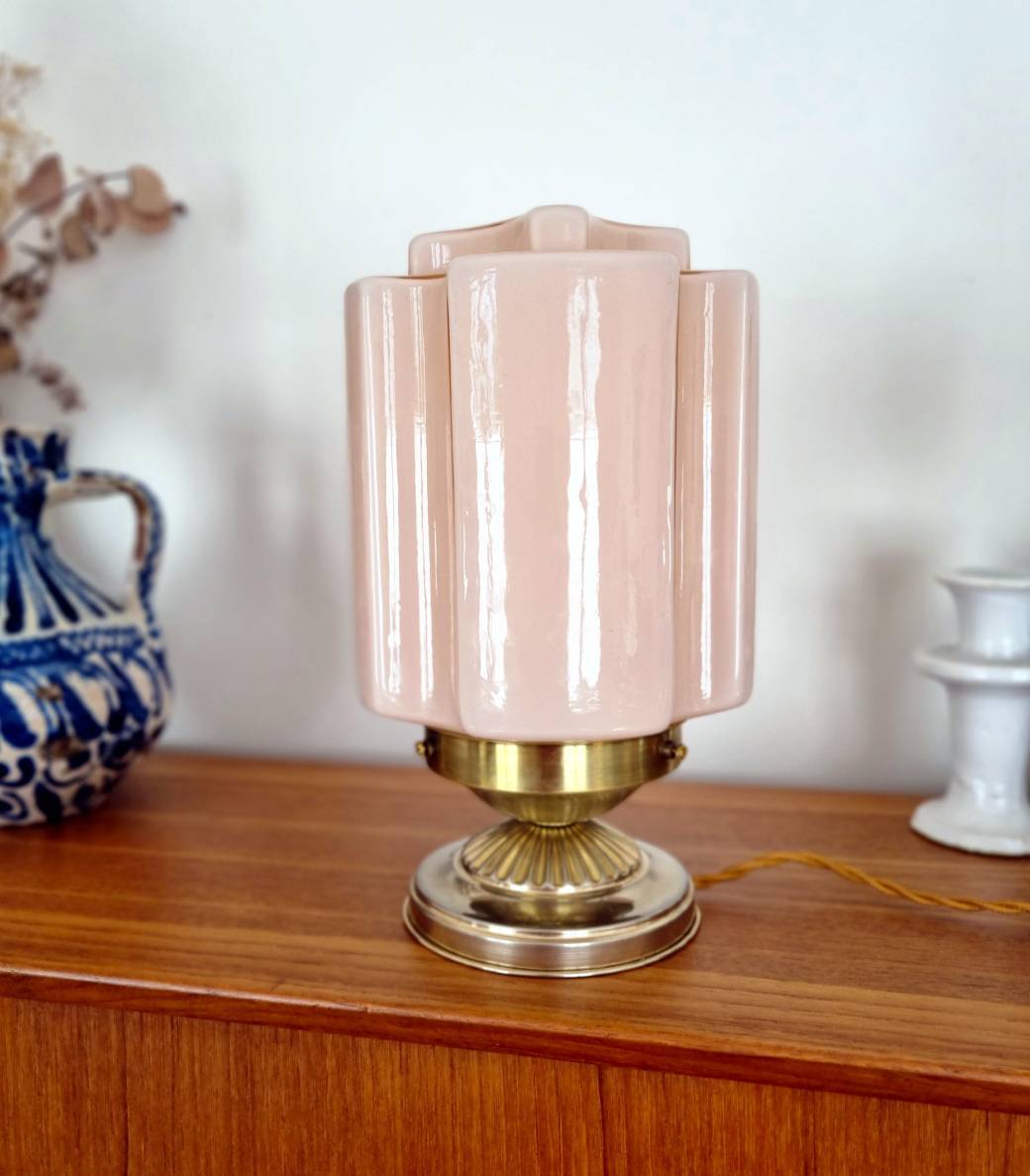 Osanna pink opaline lamp