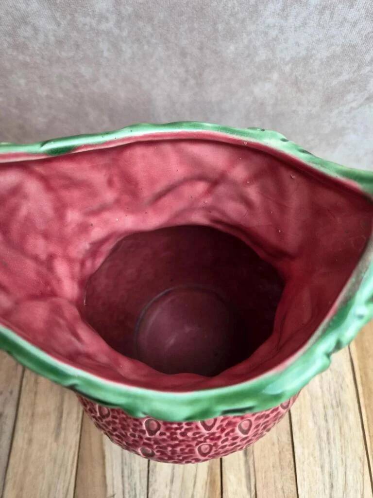 Strawberry-shaped earthenware jug – vintage ceramic
