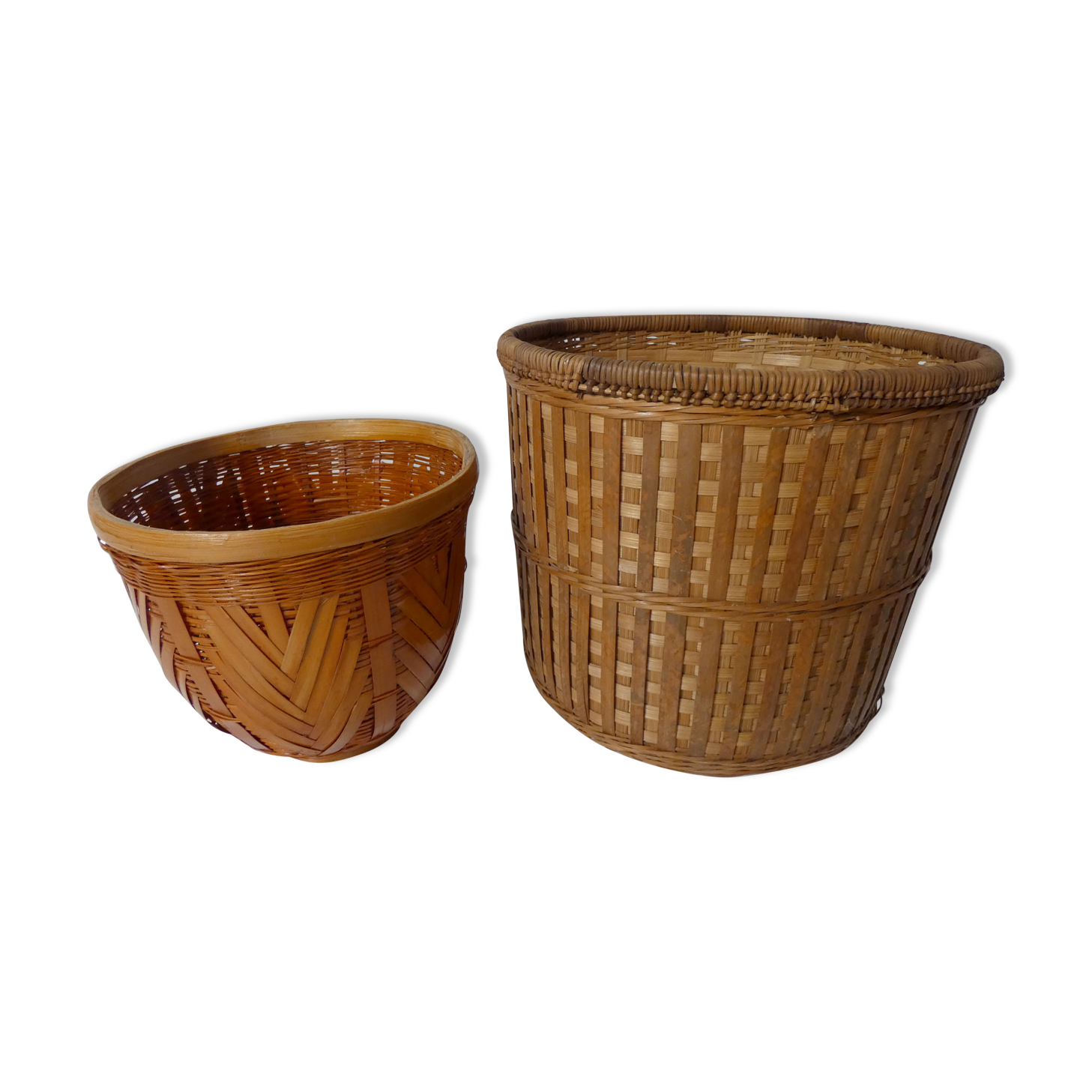 2 rattan pot covers