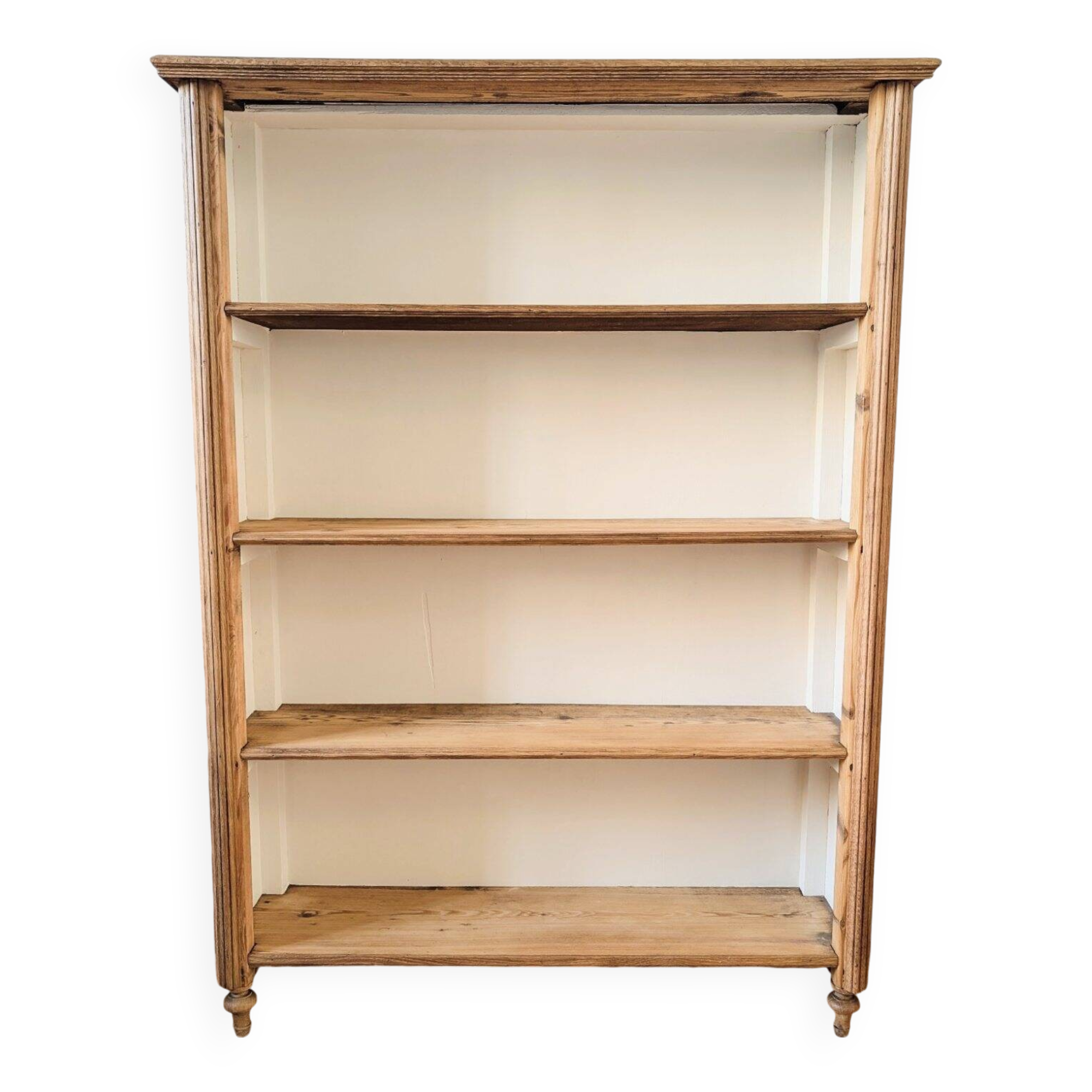 Retro chic wooden shelf