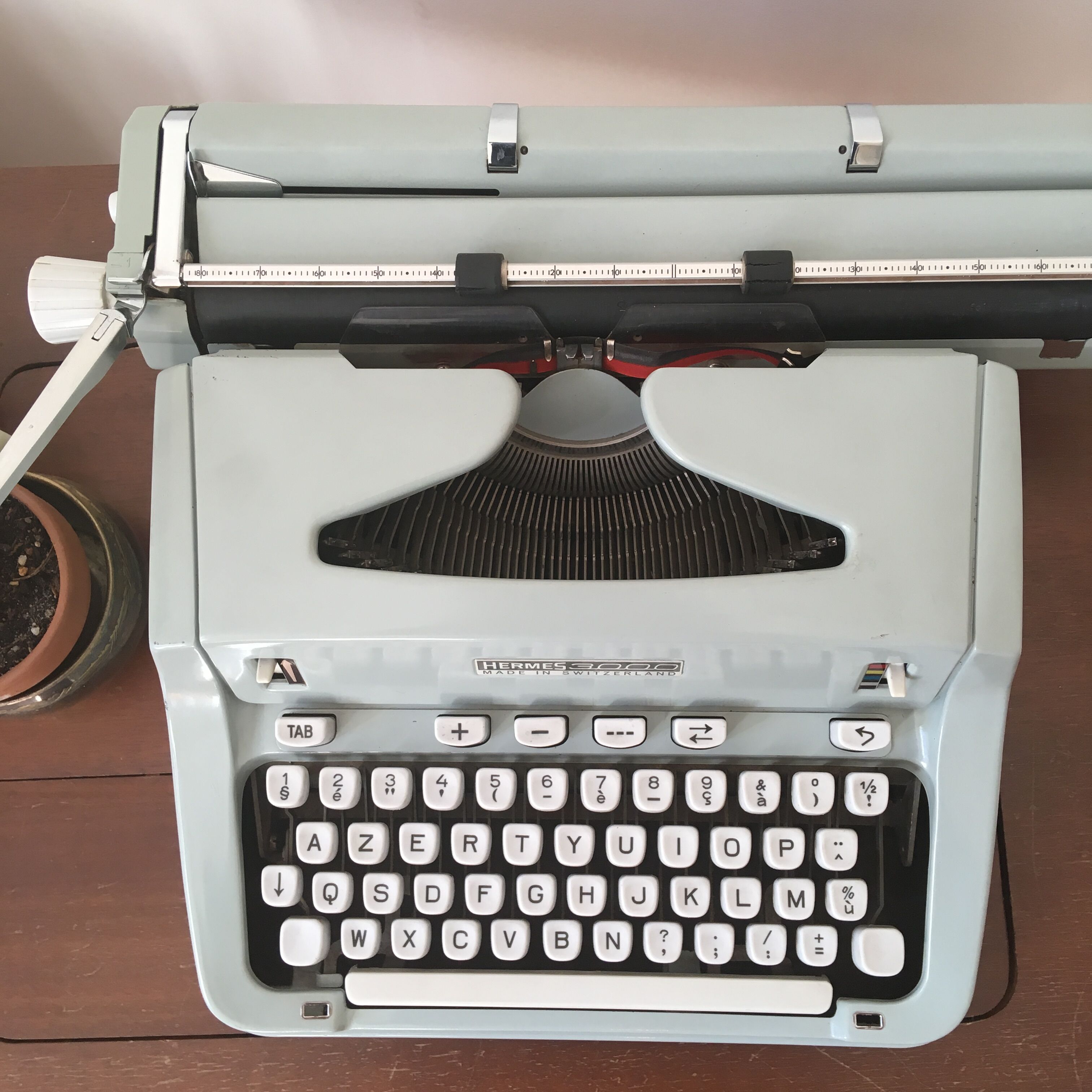 Hermes 3000 typewriter