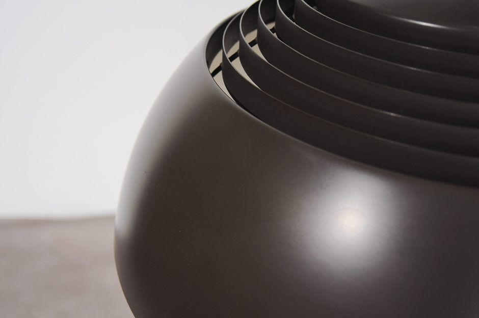 Arne Jacobsen for Louis Poulsen AJ Royal suspension