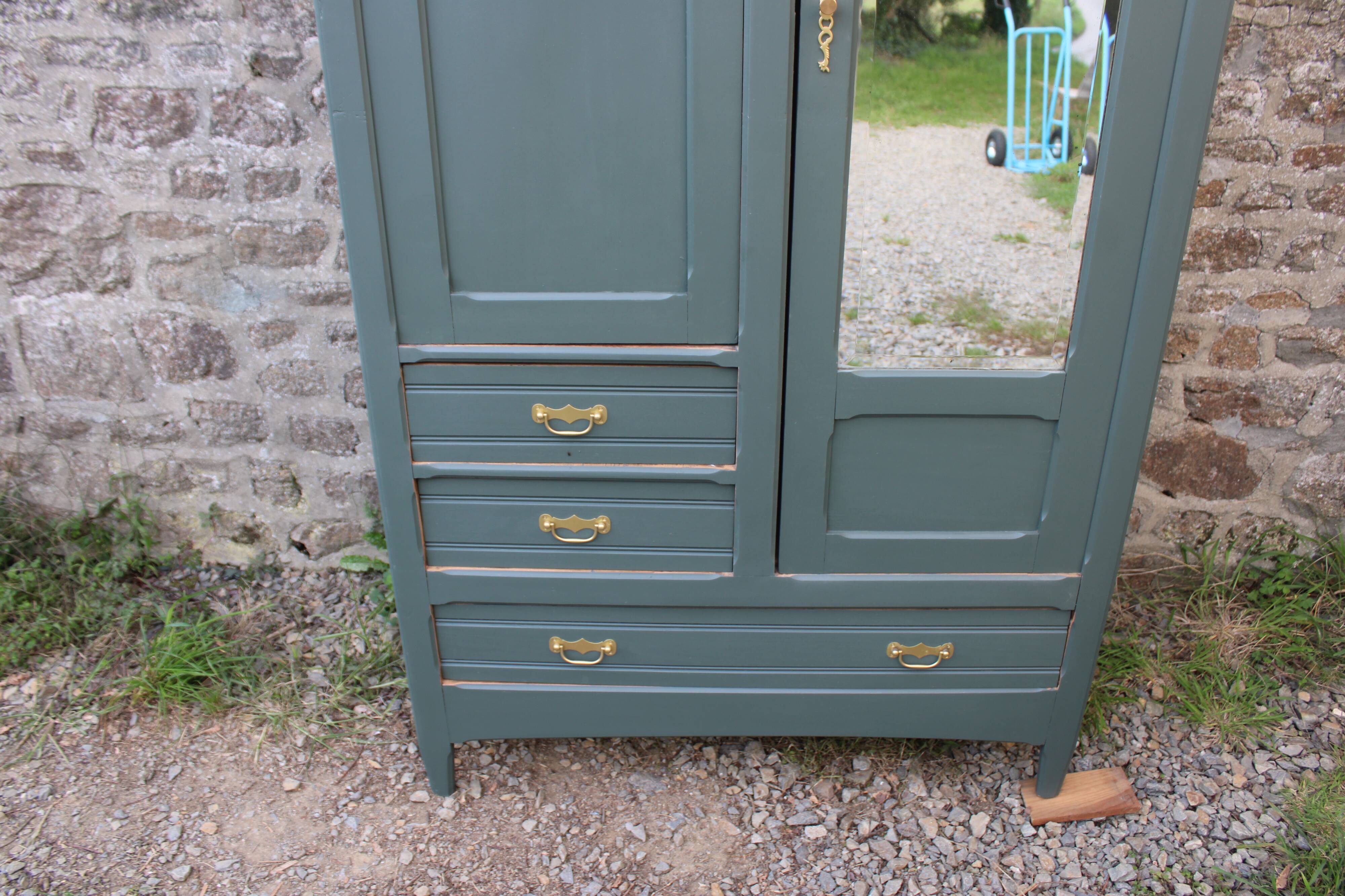 Vintage Parisian Hotel Wardrobe
