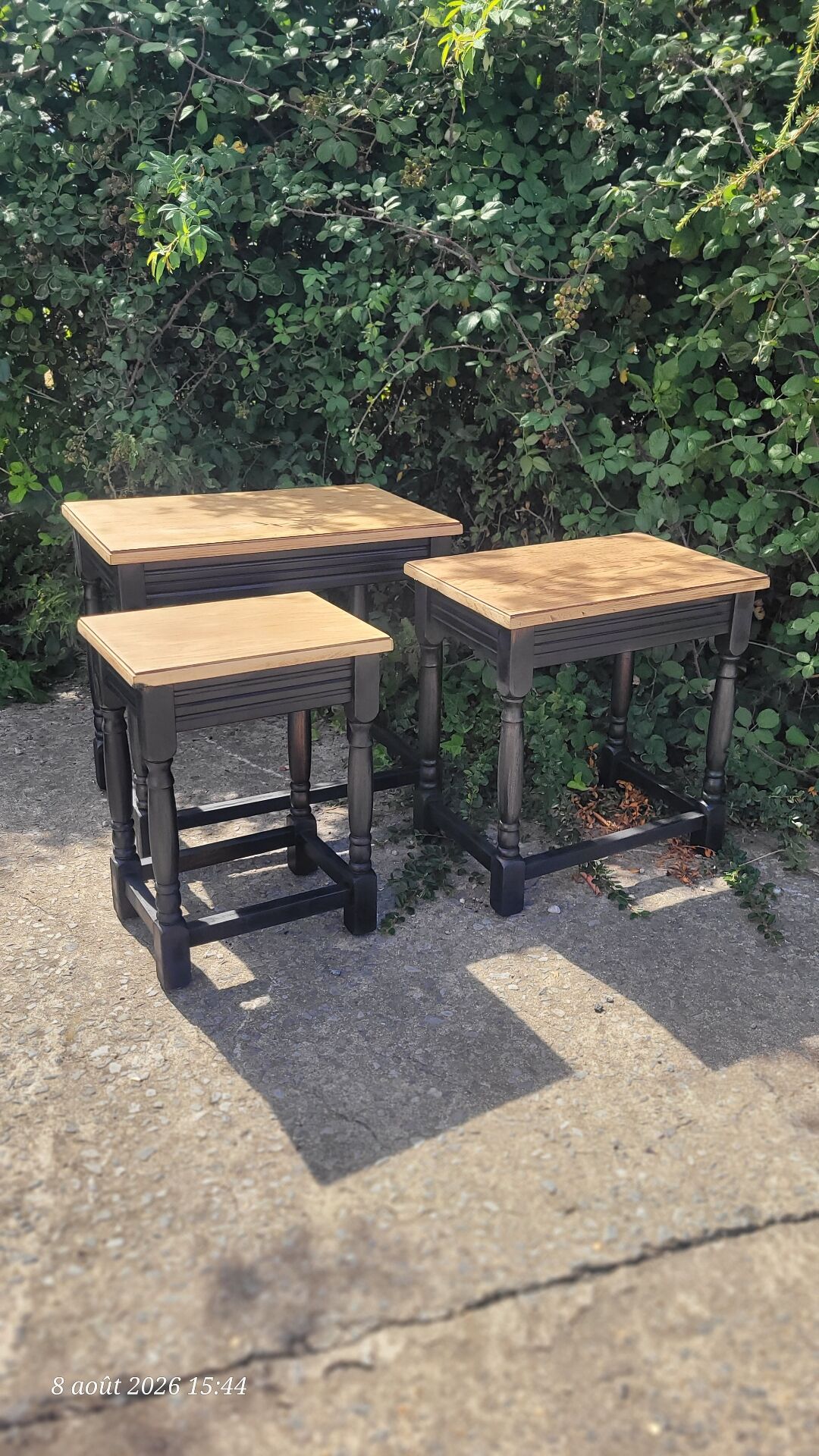 Tables gigognes en bois