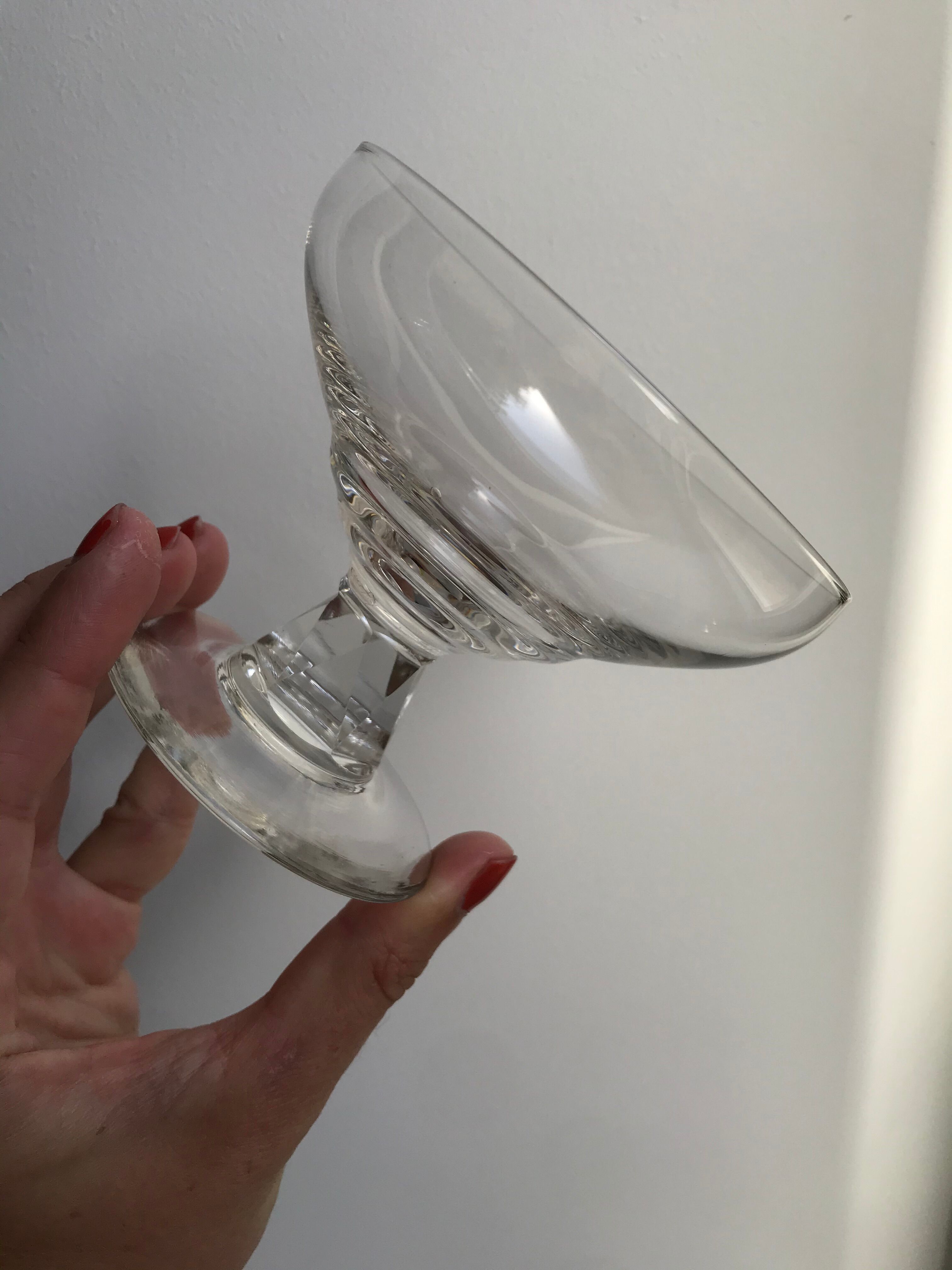 Set of 5 crystal champagne glasses faceted feet art deco 20-30s