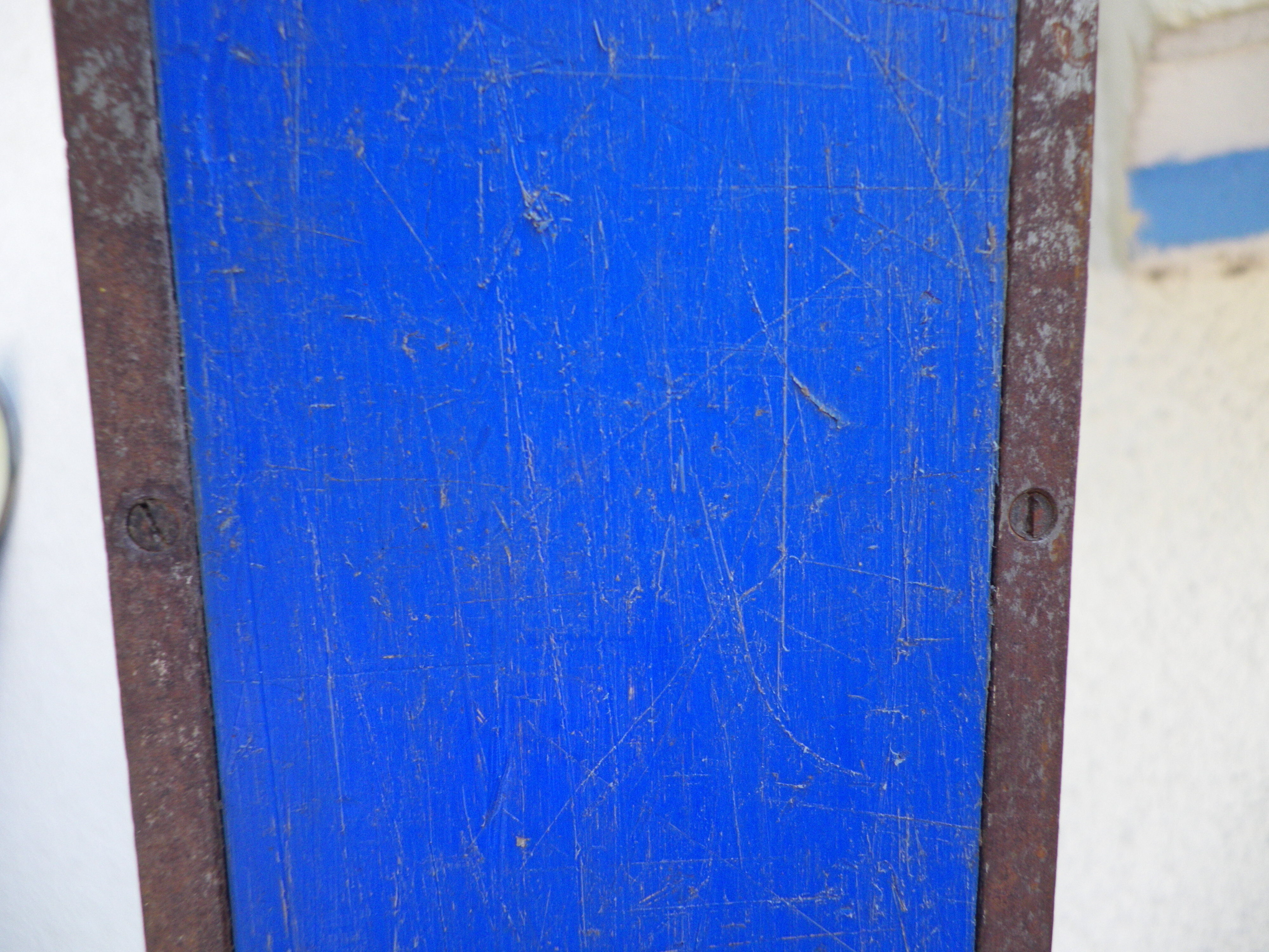 Vintage pair of wooden skis from the 1960s - Cabanon