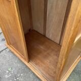 Parisian wardrobe with sliding doors