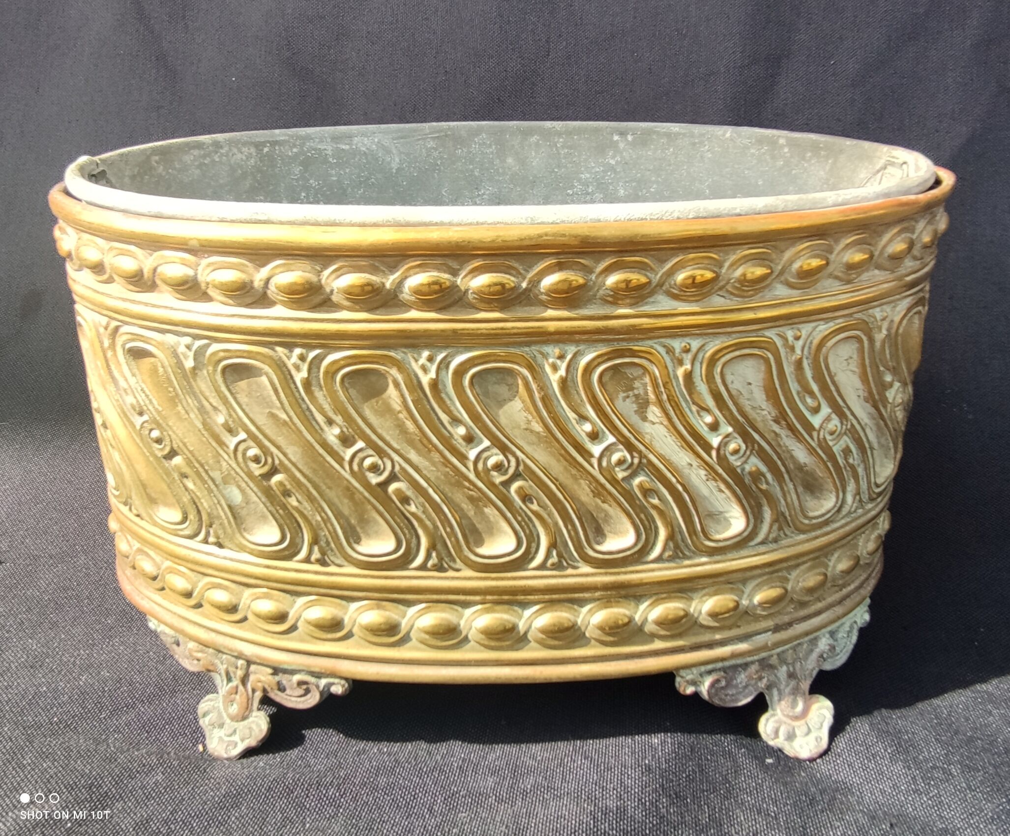 Brass planter/19th century